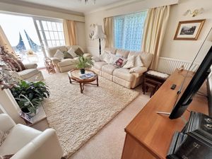 Lounge- click for photo gallery